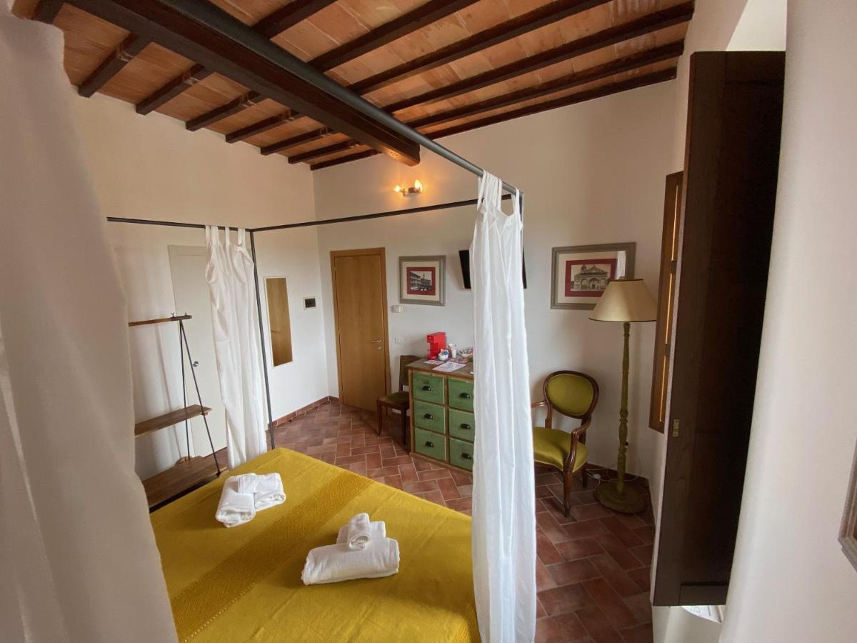 Rooms And Wine Al Castello Монтериджони Екстериор снимка