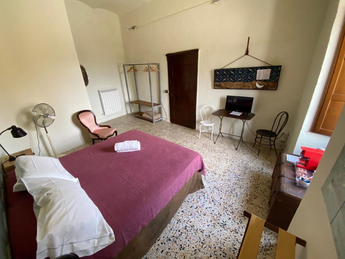Rooms And Wine Al Castello Монтериджони Екстериор снимка